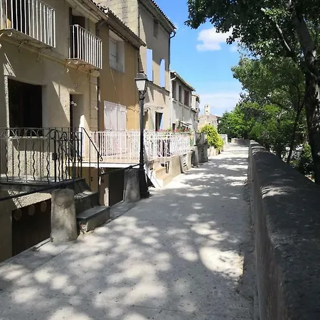 Maison De Village Sans Vis A Vis * Aramon