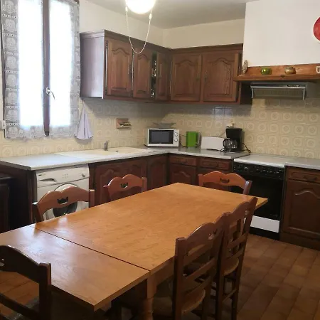 Maison De Village Sans Vis A Vis * Aramon